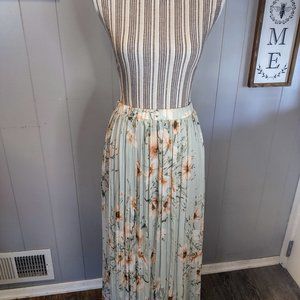 H&M Gorgeous Flowy Long Skirt